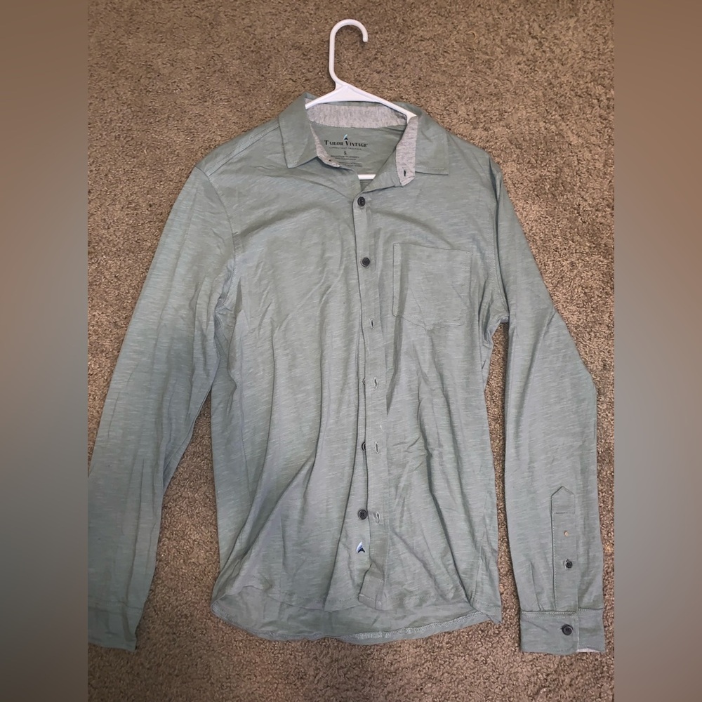Tailor Vintage button down long sleeve shirt